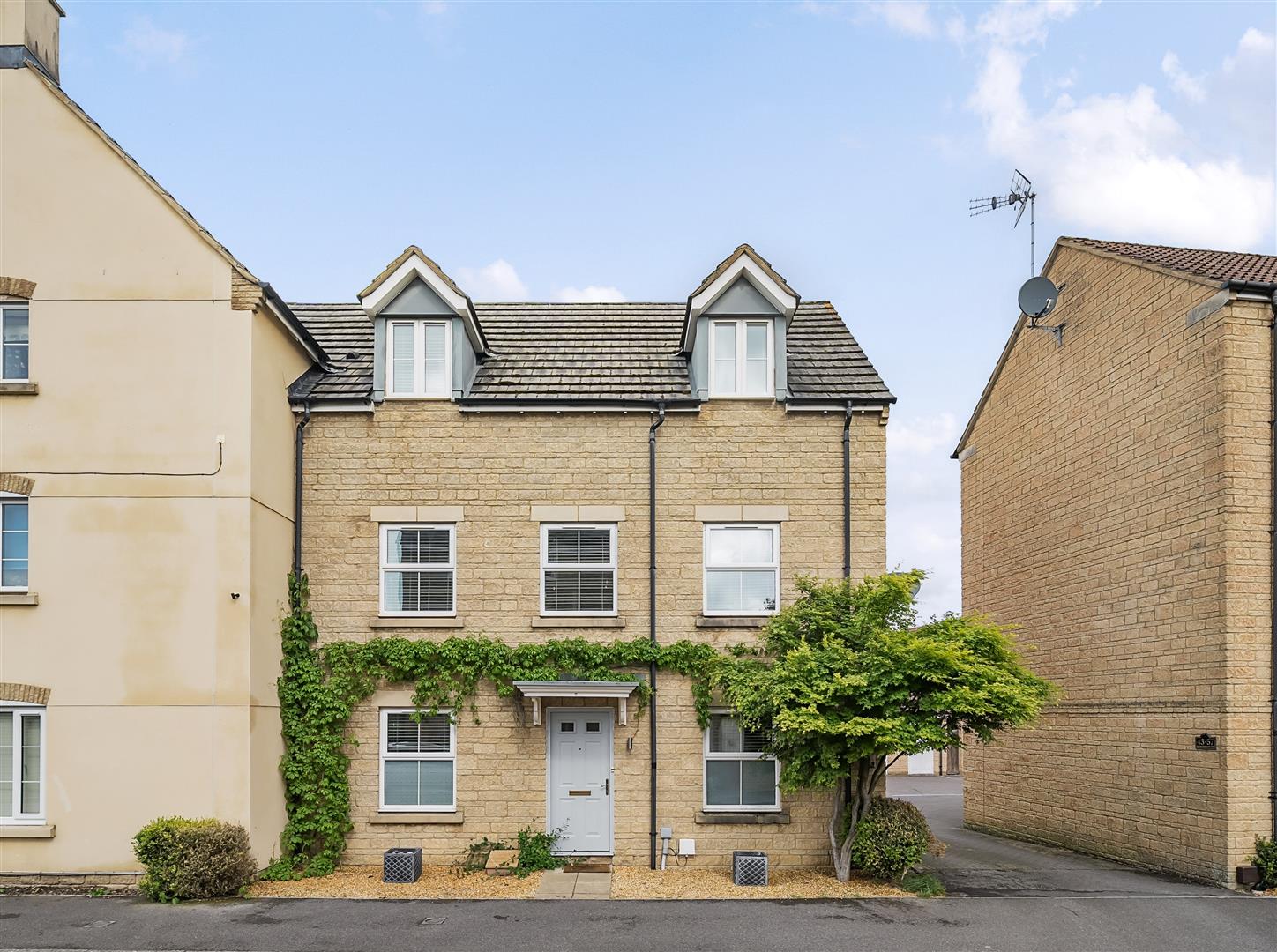 Kingsley Pike Estate Agents Chippenham